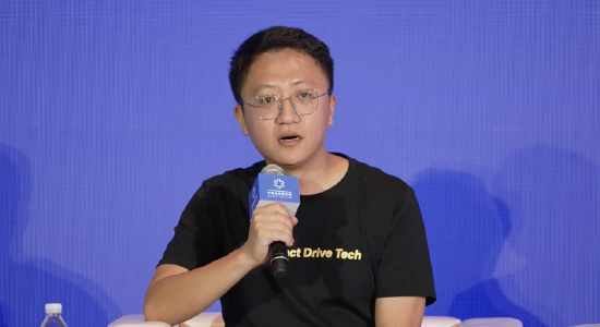 本末科技创始人张笛：未来机器人走进家庭大概率是“滚着进去”